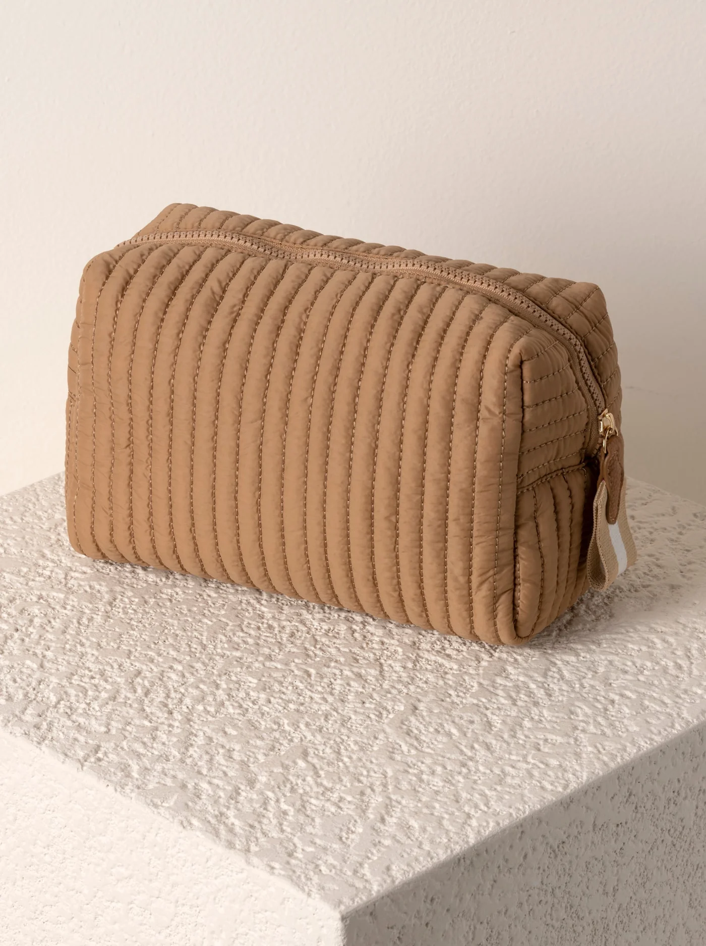 Cosmetiquera Boxy Tan Small